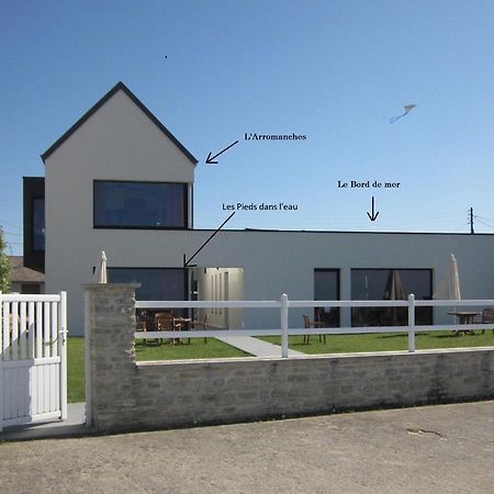 Gites " Arromanches" Ou "Bord De Mer Pmr" 2 Chambres En Front De Mer A Asnelles , 3Km D'Arromanches, 10Km De Bayeux Экстерьер фото